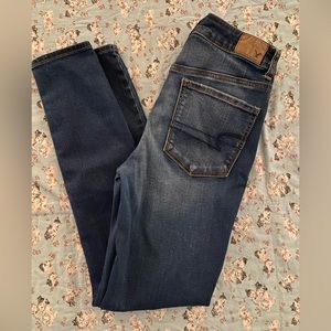 American Eagle jeans size 6 short.